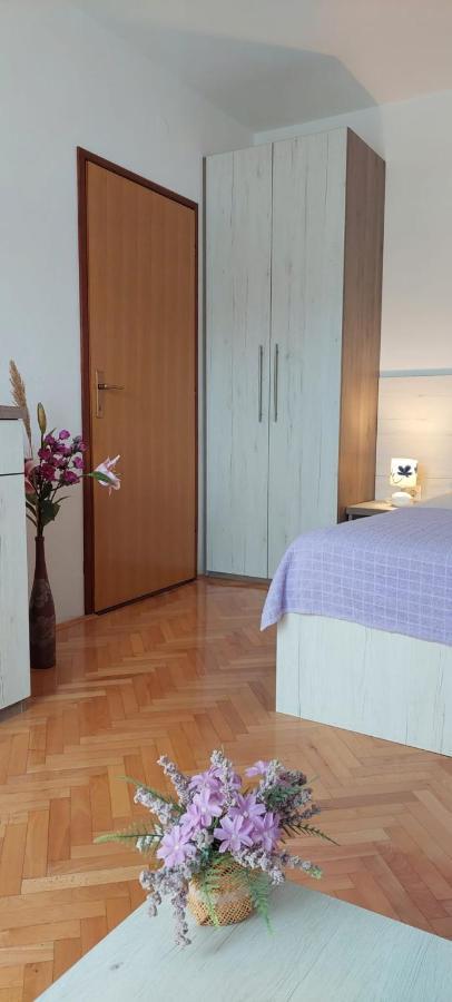 Apartments Barcarola Pag Town Exterior photo