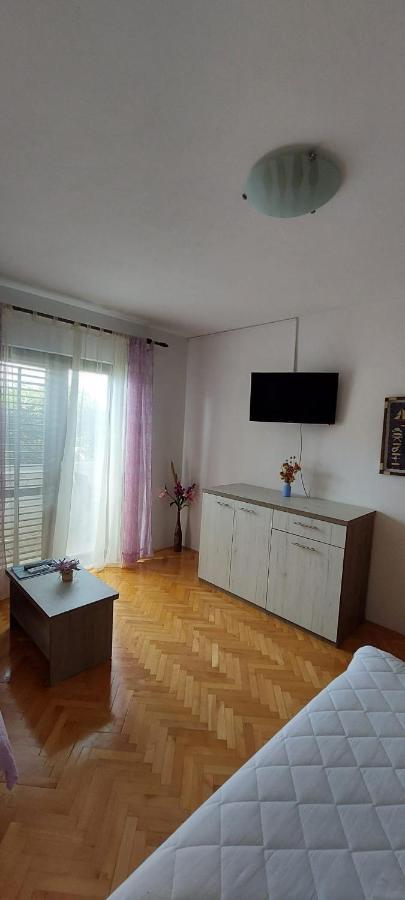 Apartments Barcarola Pag Town Exterior photo